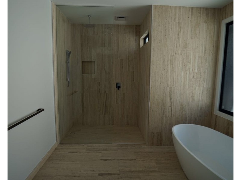 Hope Island QLD 4212