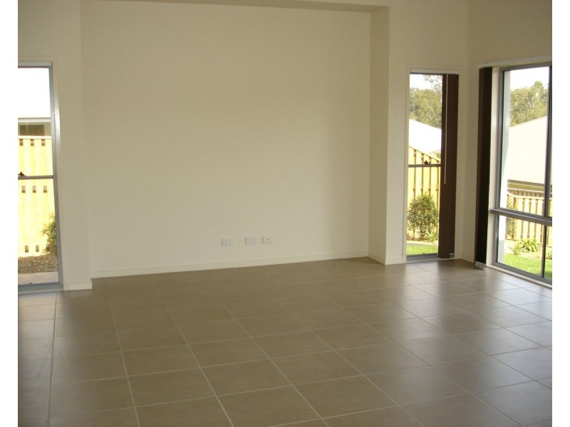 Coomera Waters QLD 4209