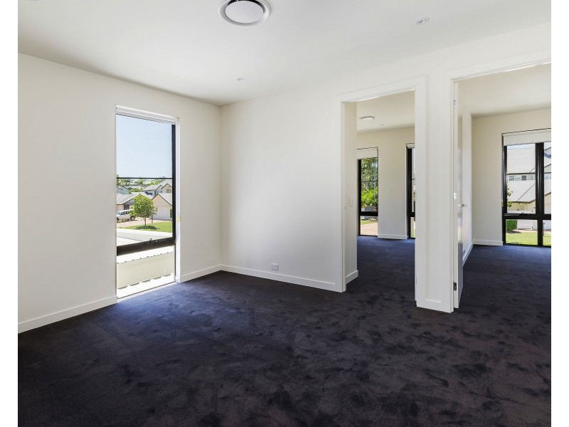 2488 The Parkway, Sanctuary Cove QLD 4212