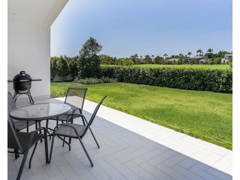 2325 Meliah Cl, Sanctuary Cove QLD 4212