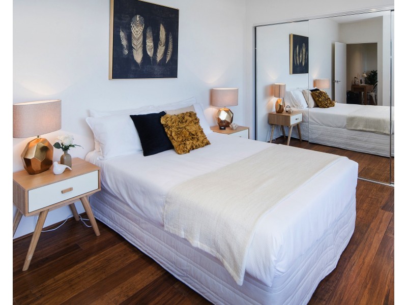 533/3-5 Pendraat Parade, Hope Island QLD 4212