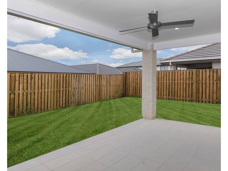 26 Lindeman Cct, Pimpama QLD 4209