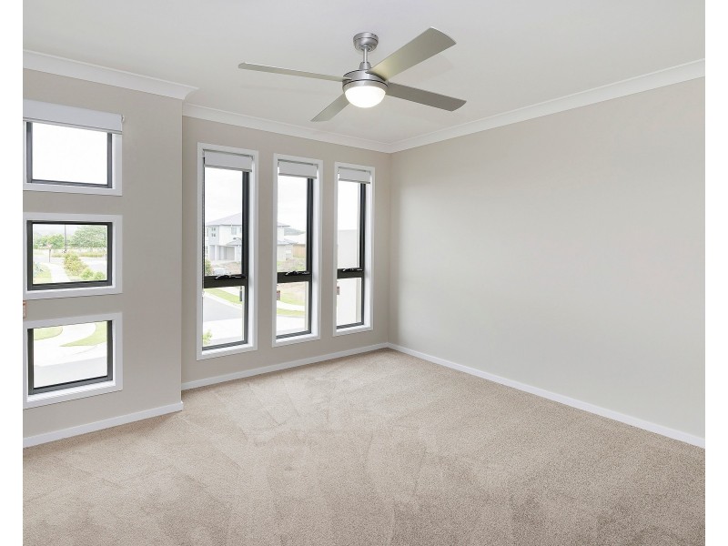26 Lindeman Cct, Pimpama QLD 4209