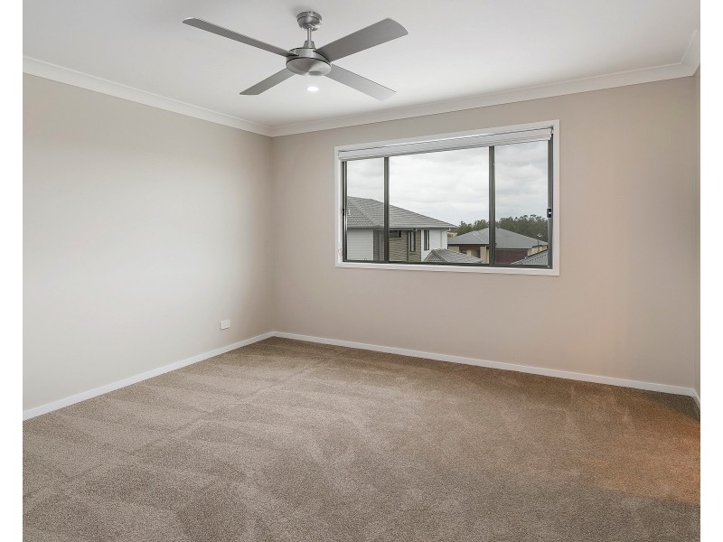 26 Lindeman Cct, Pimpama QLD 4209
