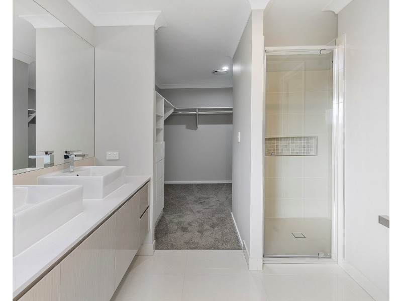 26 Lindeman Cct, Pimpama QLD 4209