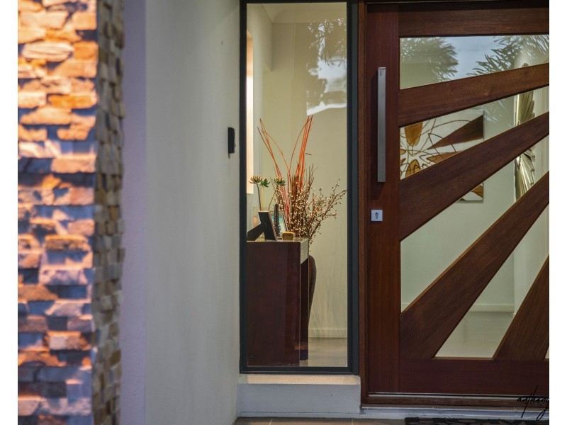 56 Picnic Creek Dr, Coomera QLD 4209