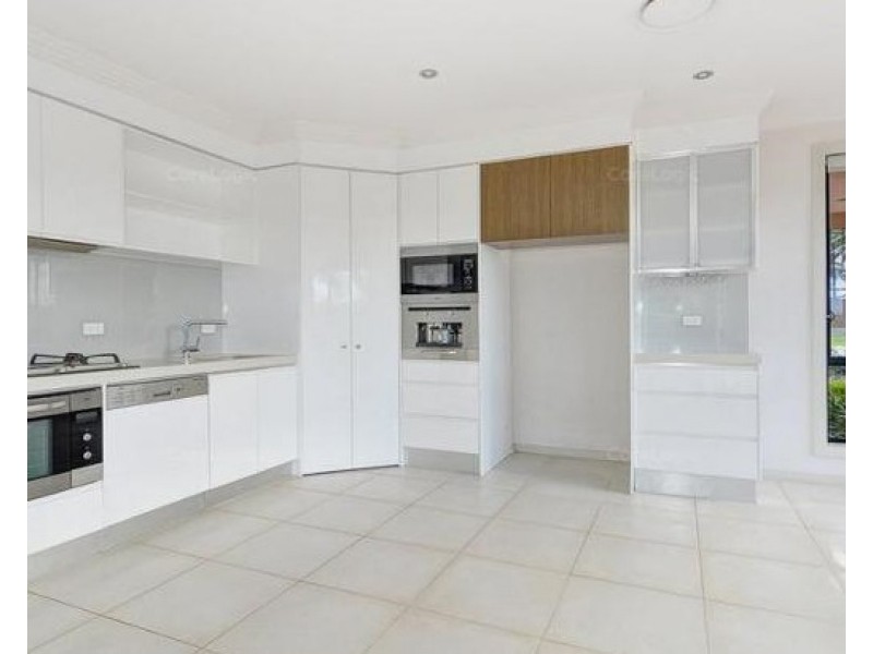 Hope Island QLD 4212