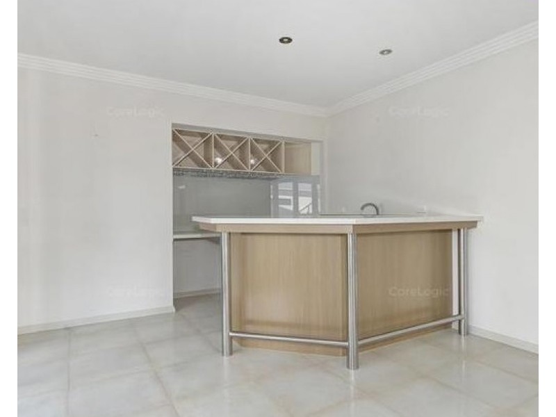 Hope Island QLD 4212