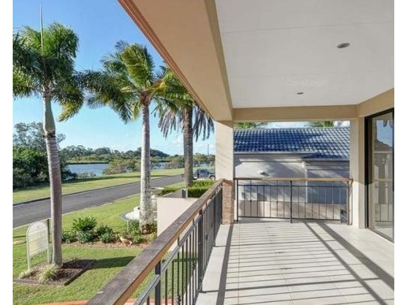 Hope Island QLD 4212