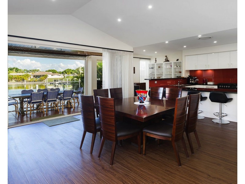 2220 Taromeo Ct, Hope Island QLD 4212