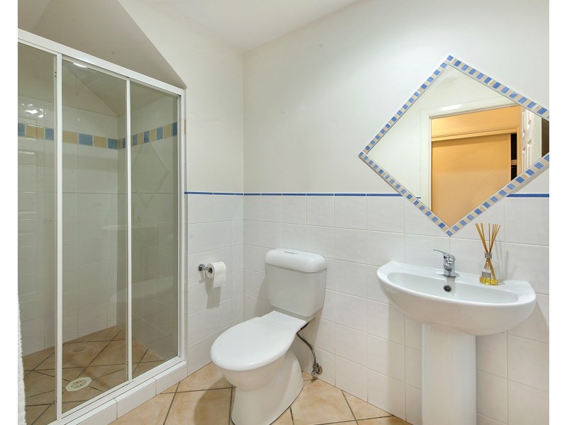 53 Tranquility Cct, Helensvale QLD 4212