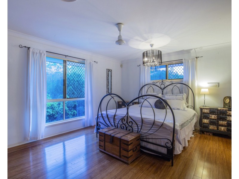 66 Rivertree Ave, Helensvale QLD 4212