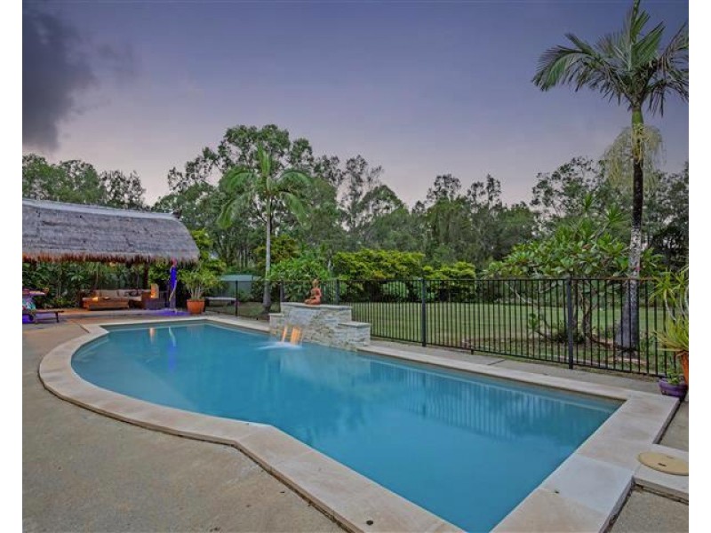 66 Rivertree Ave, Helensvale QLD 4212