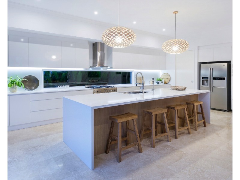7612 Fairway Bvd, Hope Island QLD 4212