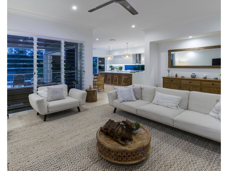 7612 Fairway Bvd, Hope Island QLD 4212