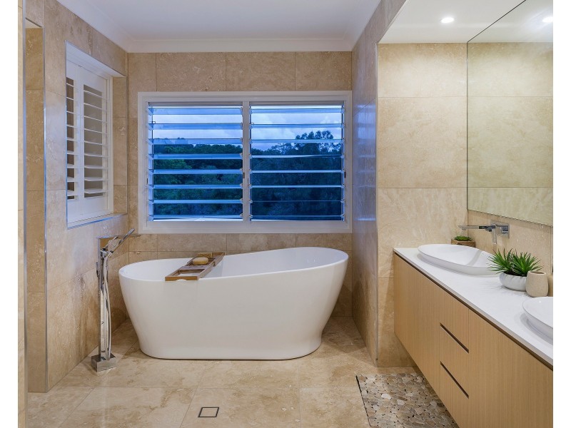 7612 Fairway Bvd, Hope Island QLD 4212