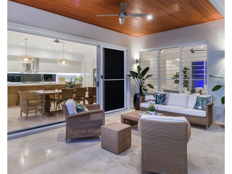 7612 Fairway Bvd, Hope Island QLD 4212