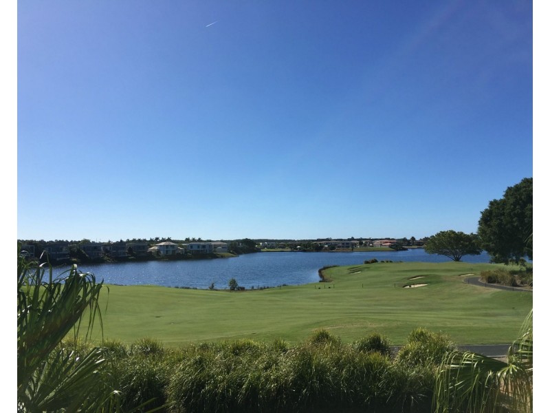 Hope Island QLD 4212