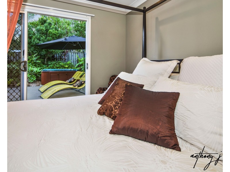 6 Cherry Ct, Coomera QLD 4209