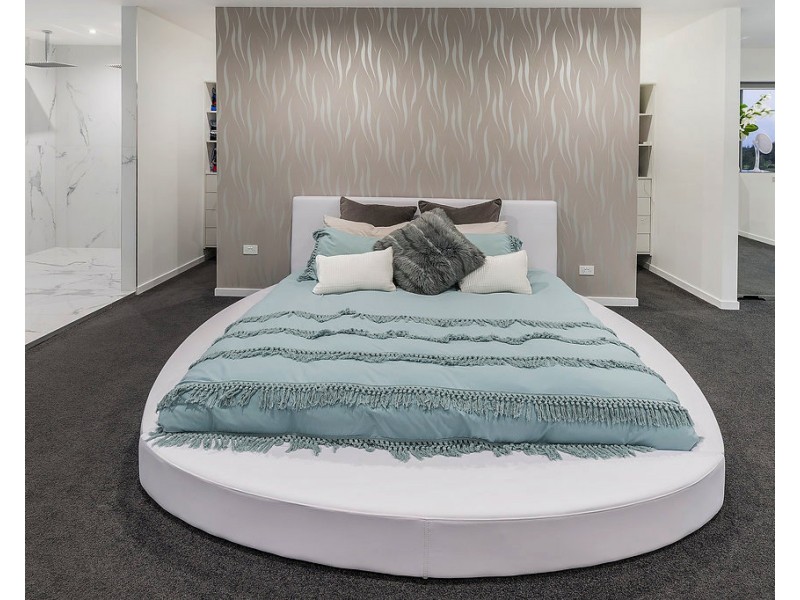 70 River Links Bvd E, Helensvale QLD 4212