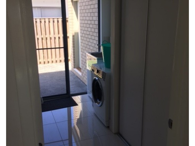 Hope Island QLD 4212