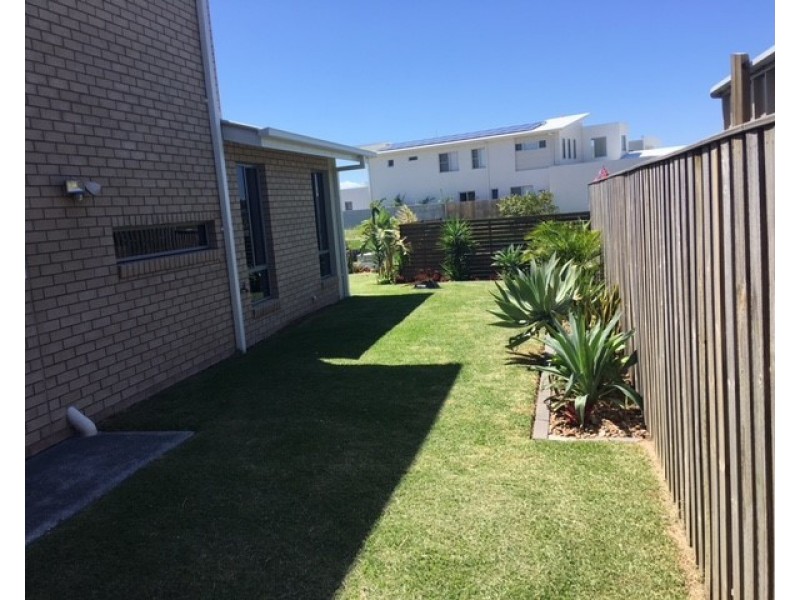 Hope Island QLD 4212