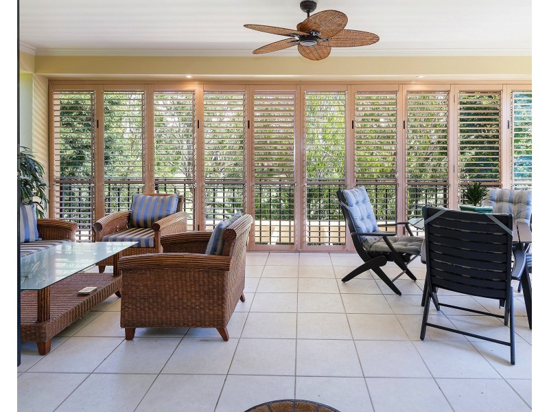 3203 Palladian Dr, Hope Island QLD 4212