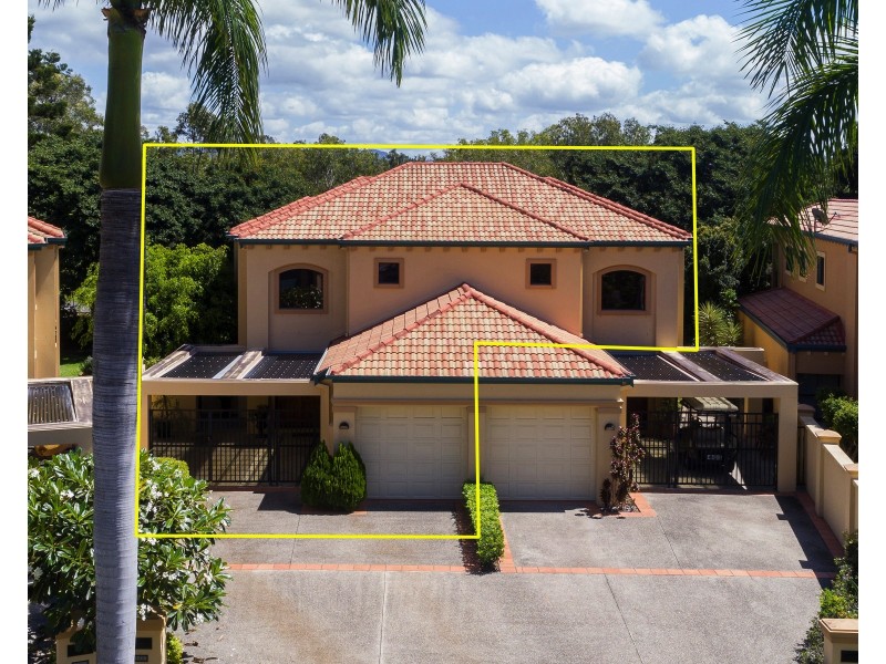 3203 Palladian Dr, Hope Island QLD 4212