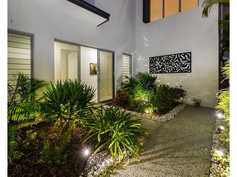 8 River Links Bvd E, Helensvale QLD 4212