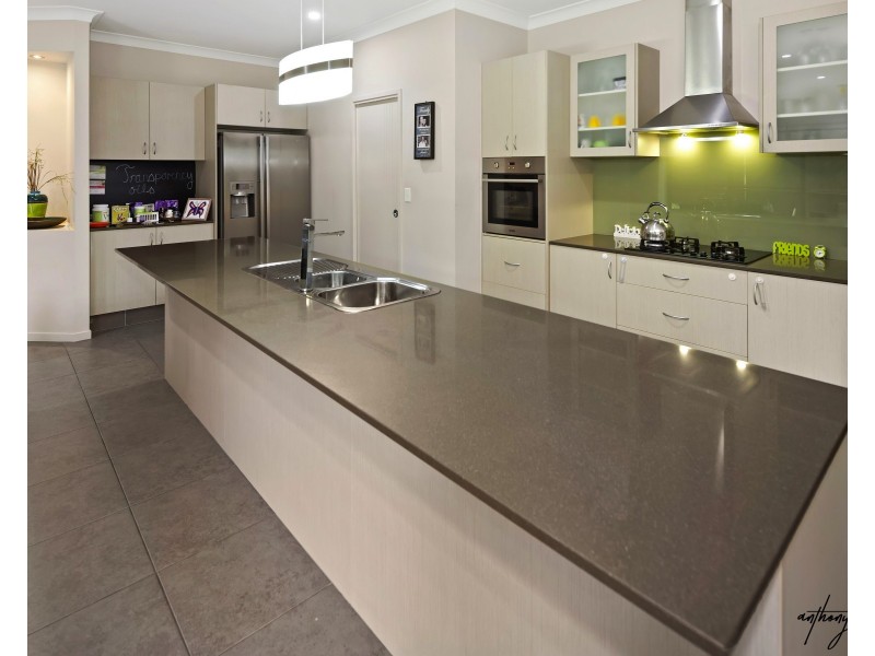 55 Picnic Creek Dr, Coomera QLD 4209