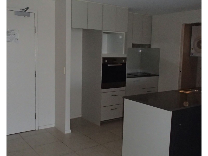 Hope Island QLD 4212