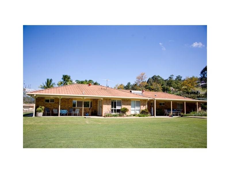 7 Leah Drive, Belivah QLD 4207