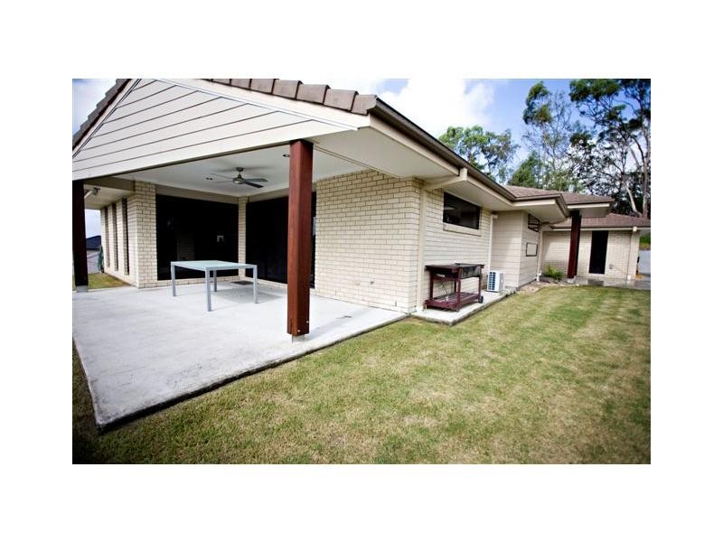 26 Yarwood Crescent, Ormeau QLD 4208