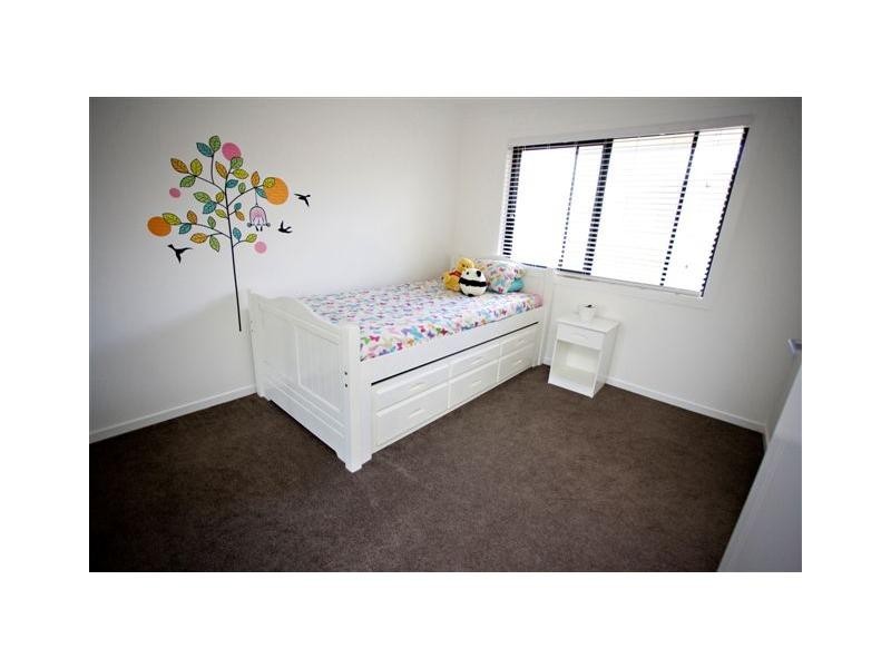 26 Yarwood Crescent, Ormeau QLD 4208