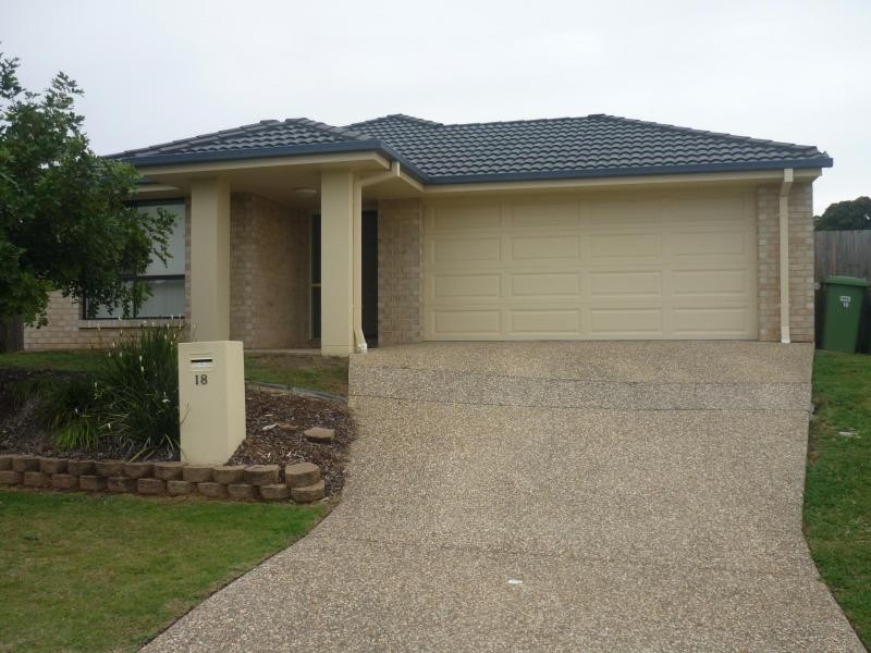 18 Blossom Street, Pimpama QLD 4209
