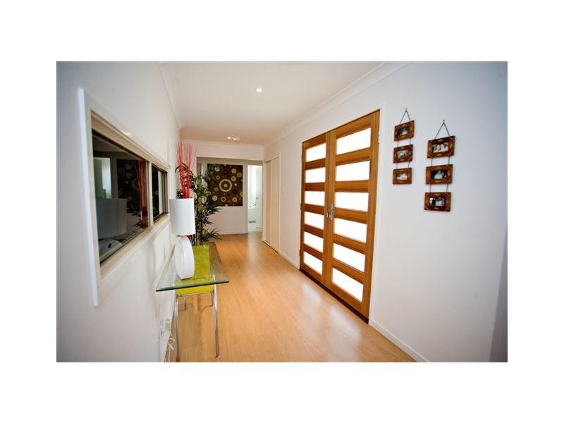 16 Keewong Street, Ormeau QLD 4208