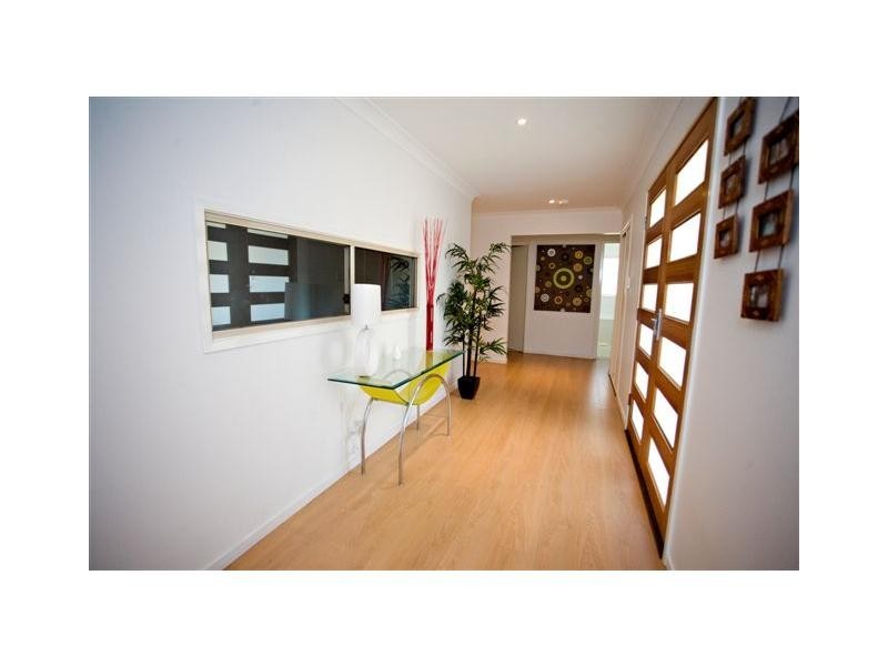 16 Keewong Street, Ormeau QLD 4208