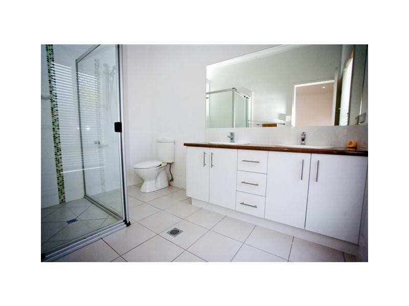 16 Keewong Street, Ormeau QLD 4208