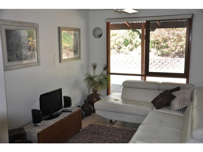 16 Edwards Place, Ormeau QLD 4208