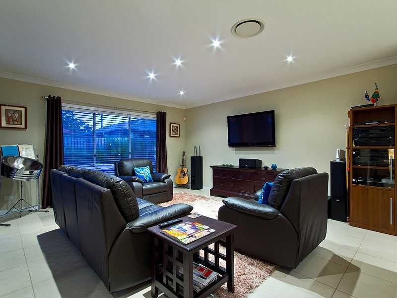 25 Olivevale Street, Ormeau QLD 4208