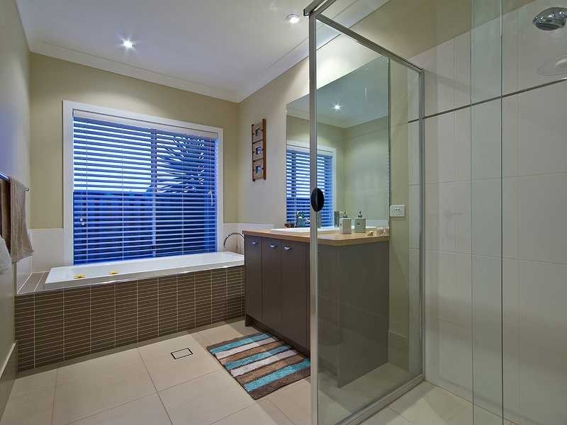 25 Olivevale Street, Ormeau QLD 4208