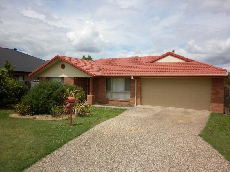 25 Paris Parade, Ormeau QLD 4208