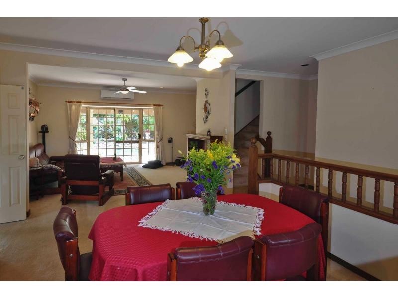 6 Vaughan Drive, Ormeau QLD 4208