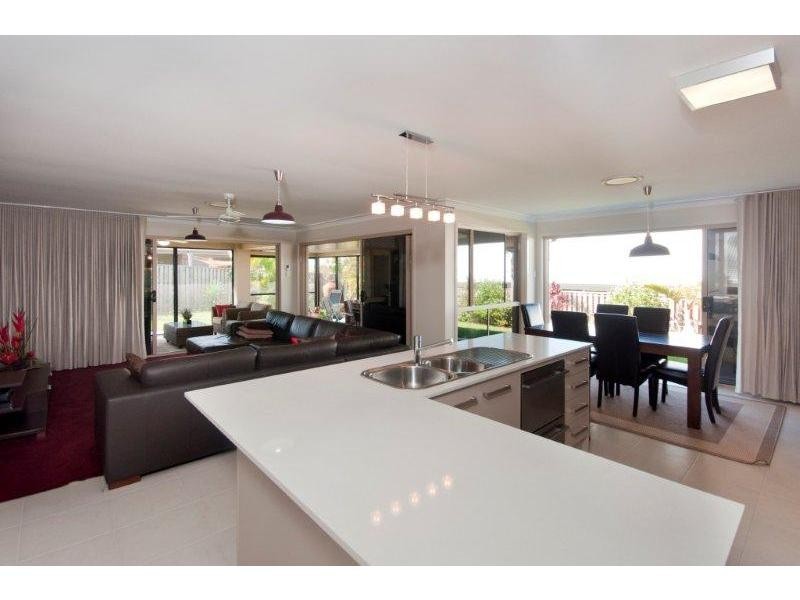 14 Olivevale Street, Ormeau QLD 4208