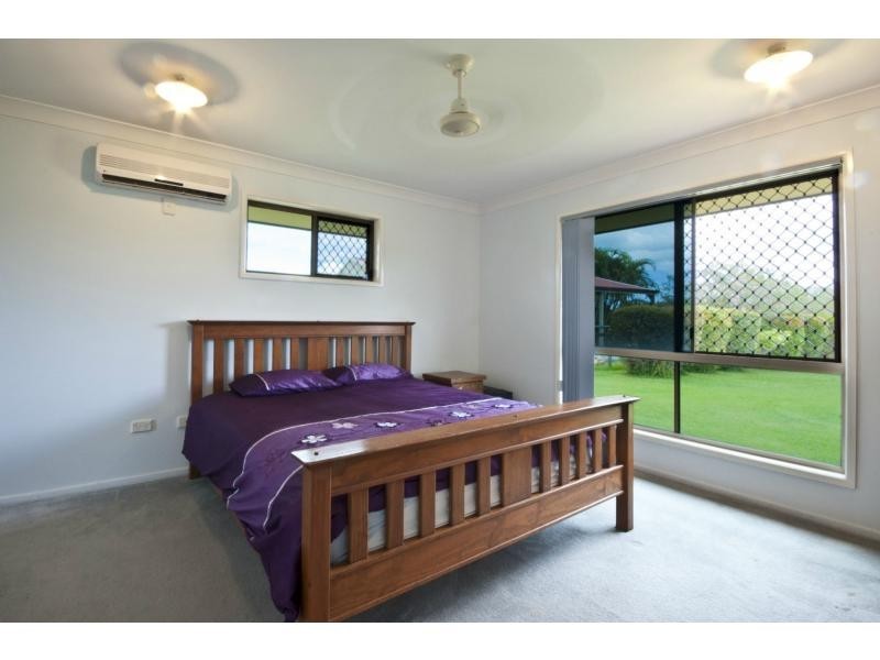 14 Kismet Court, Yatala QLD 4207