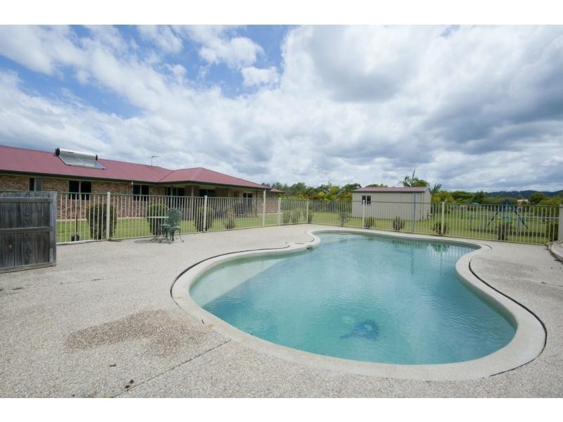 14 Kismet Court, Yatala QLD 4207