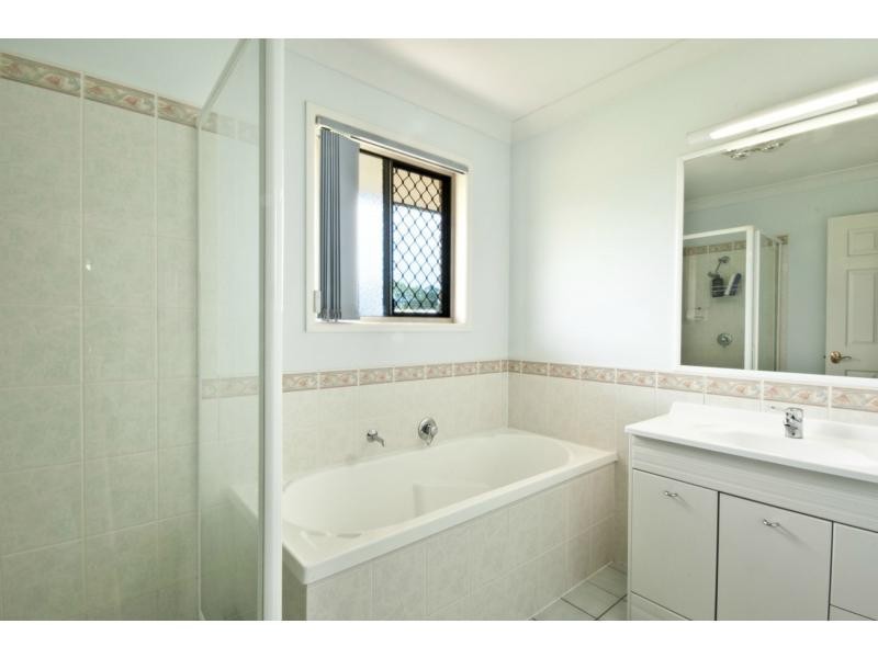 14 Kismet Court, Yatala QLD 4207