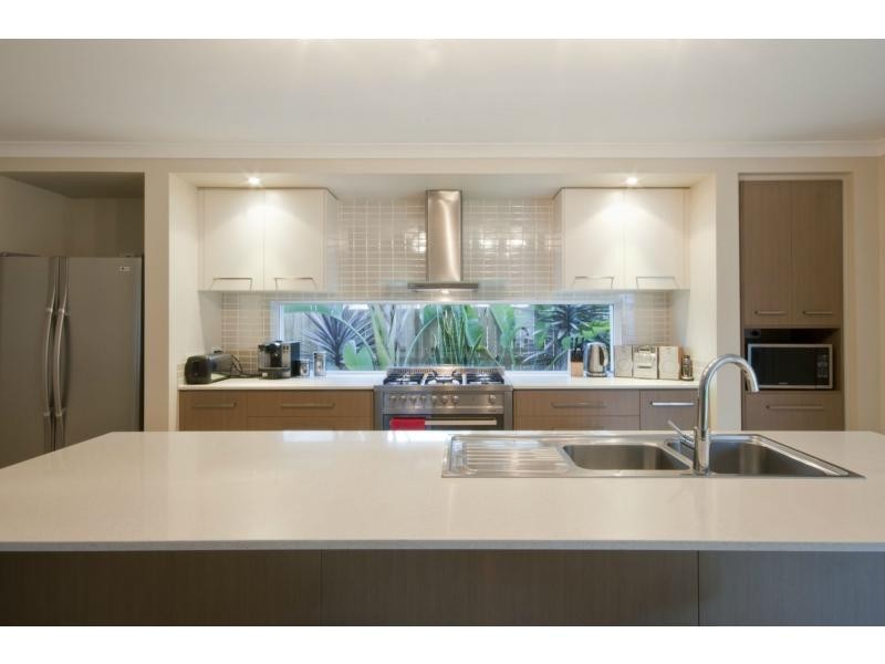 4 Auburn Court, Ormeau QLD 4208