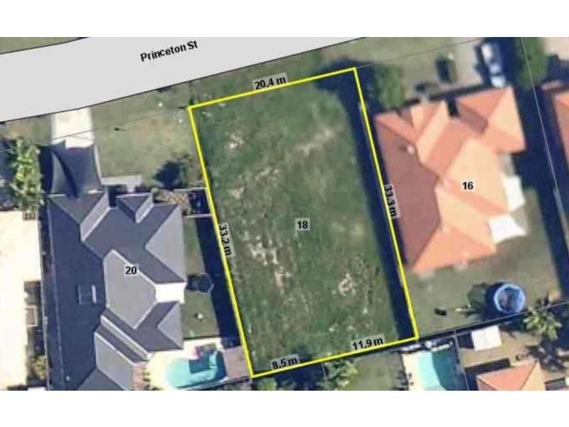 18 Princeton Street, Regatta Waters, Oxenford QLD 4210