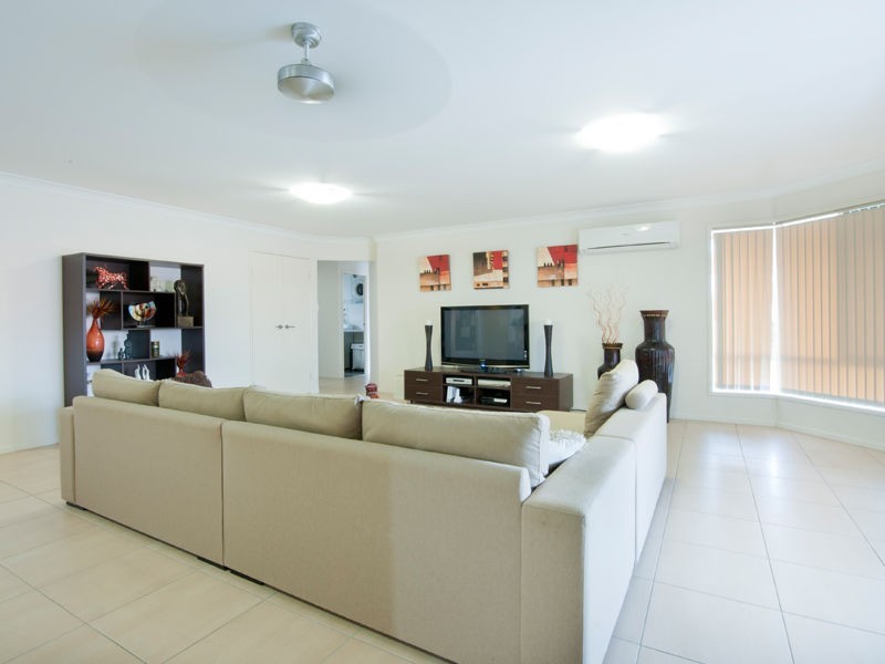 18 Lancelot Crescent, Ormeau QLD 4208